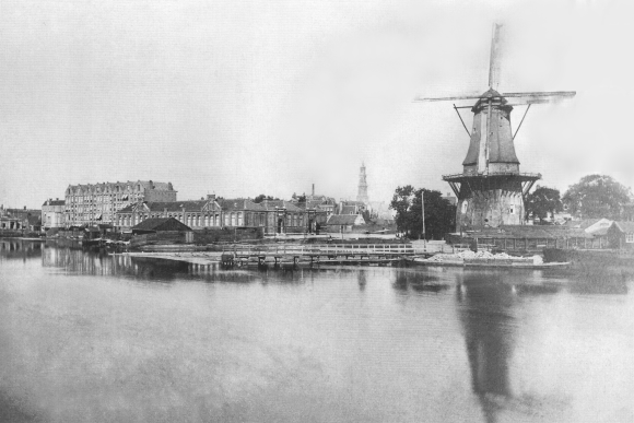 asd26.gif (193944 bytes)